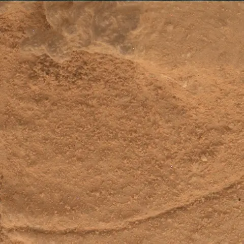 Sol 4078: Mars Hand Lens Imager (MAHLI)
