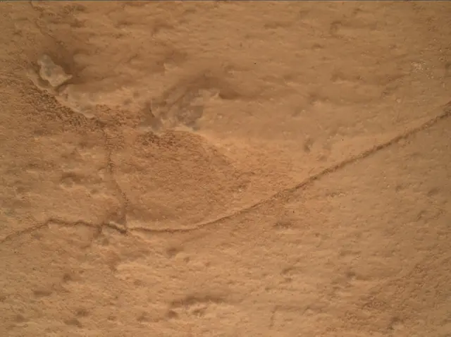 Sol 4078: Mars Hand Lens Imager (MAHLI)