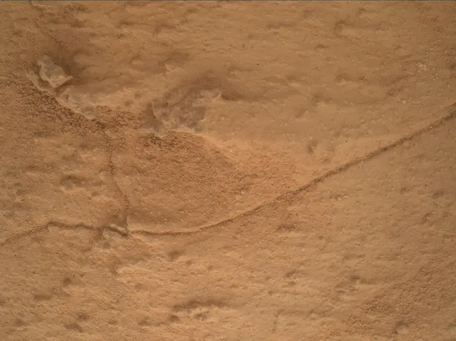 Sol 4078: Mars Hand Lens Imager (MAHLI)