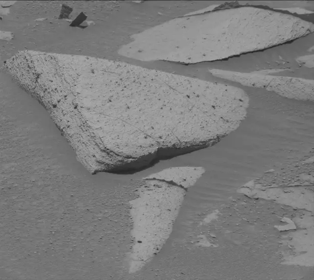 Sol 4079: Mast Camera (Mastcam)