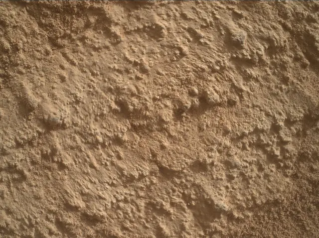 Sol 4079: Mars Hand Lens Imager (MAHLI)
