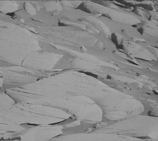 Sol 4080: Mast Camera (Mastcam)