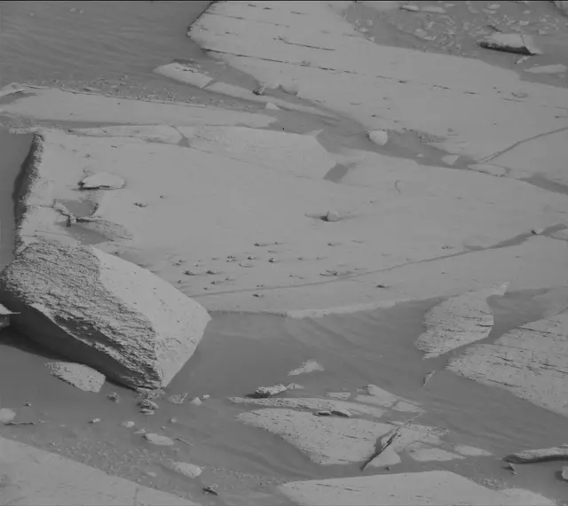 Sol 4080: Mast Camera (Mastcam)