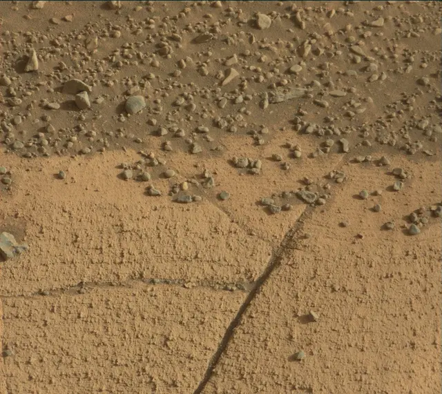 Sol 4080: Mast Camera (Mastcam)