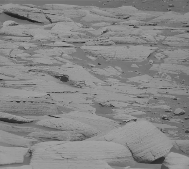 Sol 4082: Mast Camera (Mastcam)