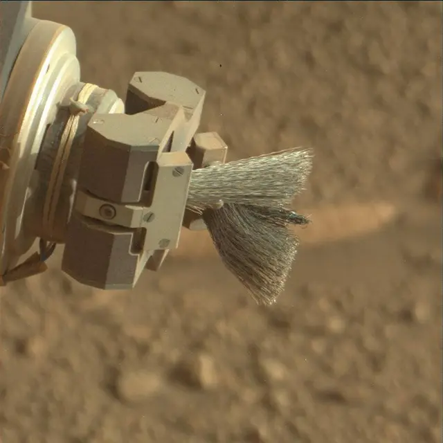 Sol 4082: Mast Camera (Mastcam)
