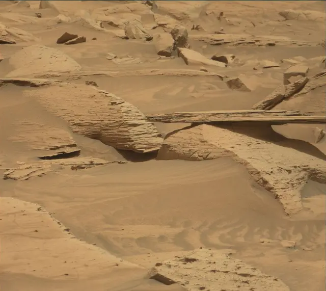 Sol 4083: Mast Camera (Mastcam)