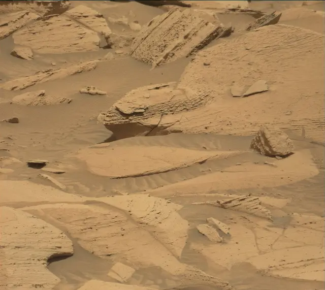 Sol 4083: Mast Camera (Mastcam)