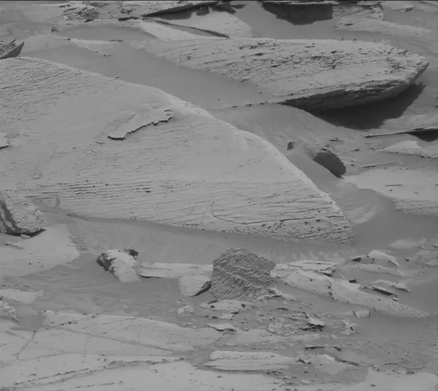 Sol 4083: Mast Camera (Mastcam)