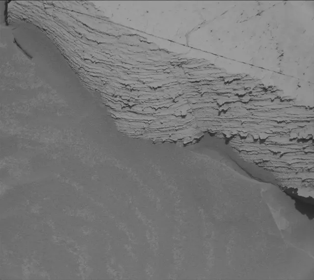 Sol 4084: Mast Camera (Mastcam)