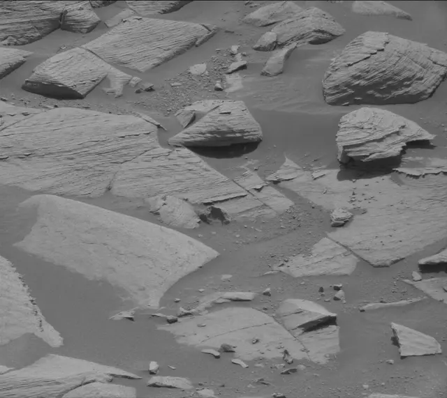 Sol 4084: Mast Camera (Mastcam)