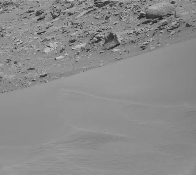Sol 4084: Mast Camera (Mastcam)
