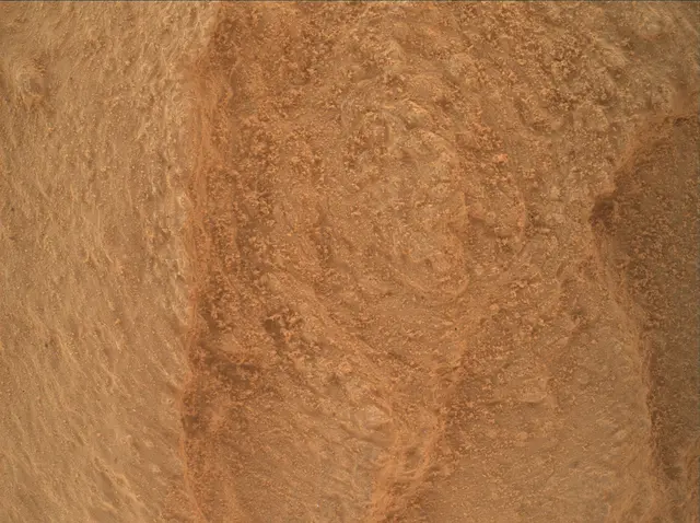 Sol 4084: Mars Hand Lens Imager (MAHLI)