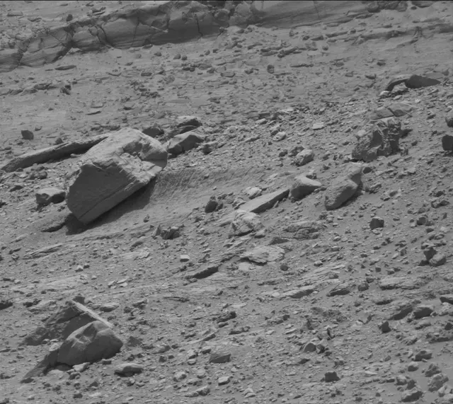 Sol 4086: Mast Camera (Mastcam)