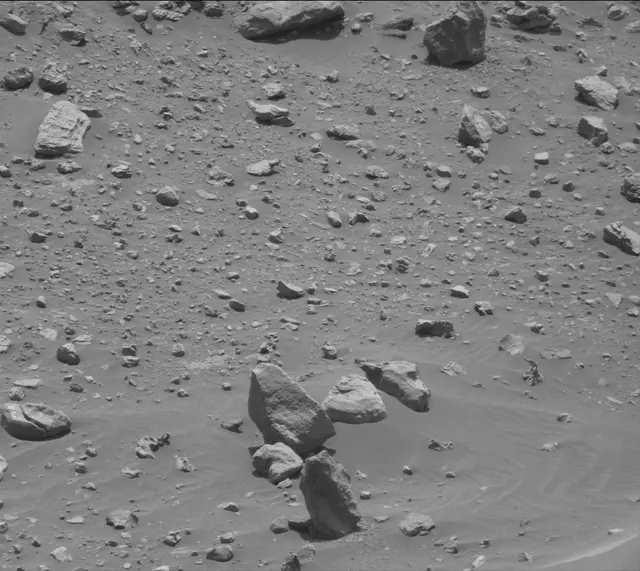 Sol 4086: Mast Camera (Mastcam)