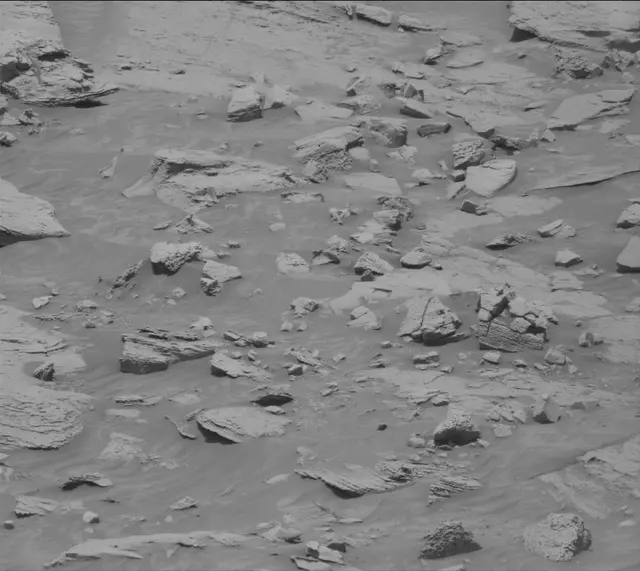 Sol 4089: Mast Camera (Mastcam)