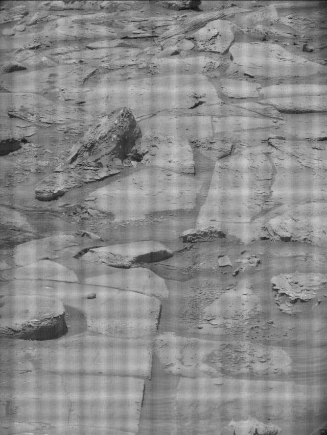 Sol 4093: Mast Camera (Mastcam)