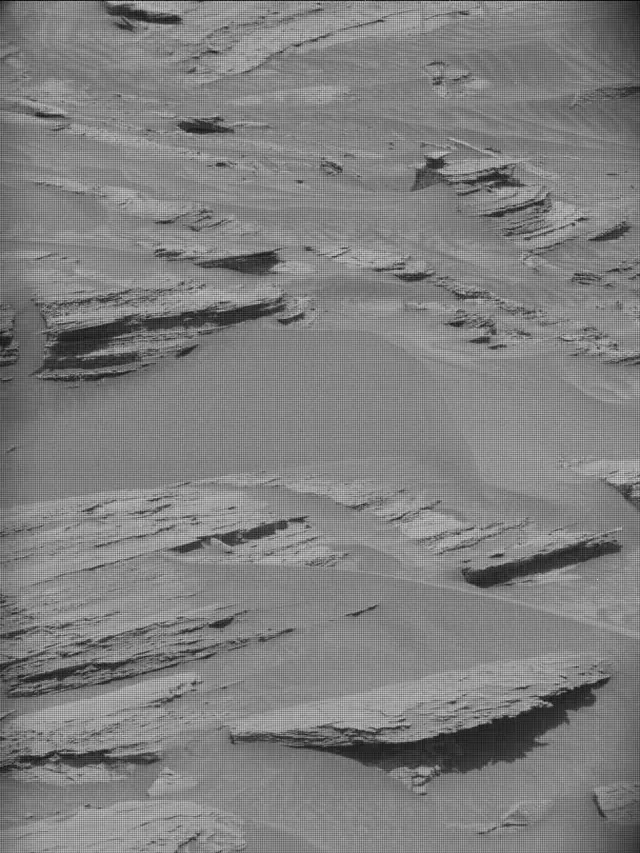 Sol 4093: Mast Camera (Mastcam)