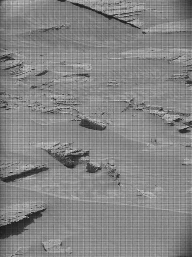 Sol 4093: Mast Camera (Mastcam)