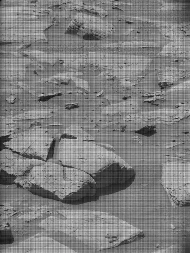 Sol 4093: Mast Camera (Mastcam)