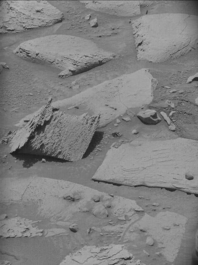 Sol 4093: Mast Camera (Mastcam)
