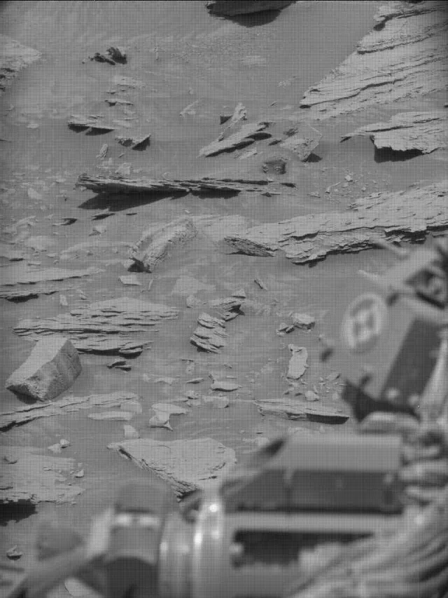 Sol 4093: Mast Camera (Mastcam)
