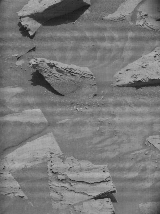 Sol 4093: Mast Camera (Mastcam)