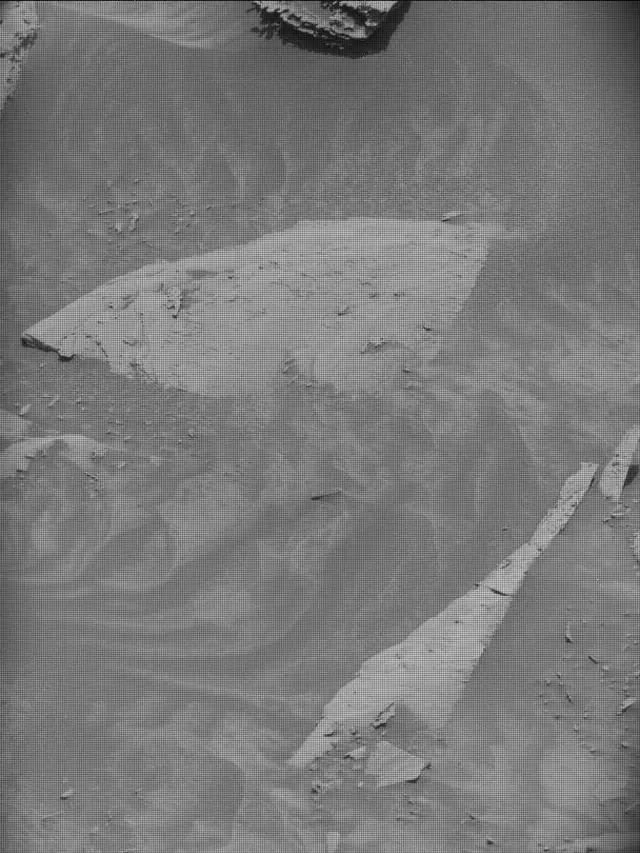 Sol 4093: Mast Camera (Mastcam)
