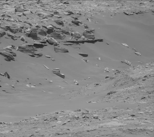 Sol 4093: Mast Camera (Mastcam)