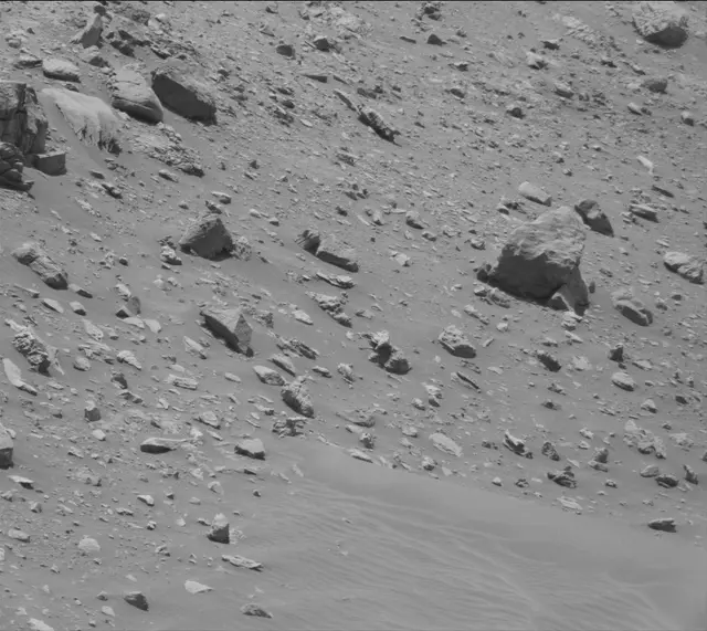 Sol 4093: Mast Camera (Mastcam)