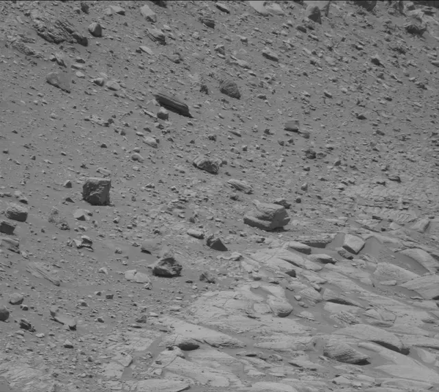 Sol 4093: Mast Camera (Mastcam)