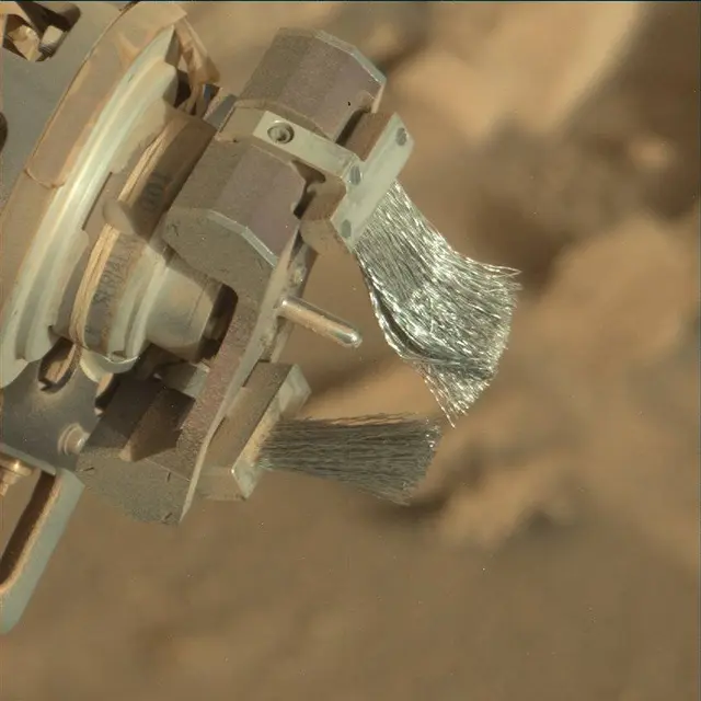 Sol 4093: Mast Camera (Mastcam)