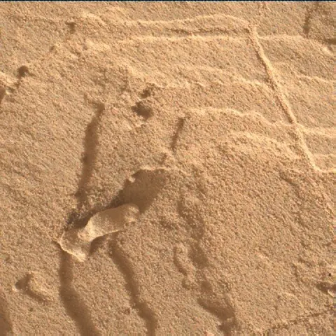 Sol 4093: Mars Hand Lens Imager (MAHLI)