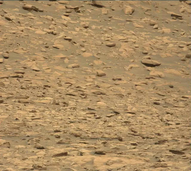 Sol 4094: Mast Camera (Mastcam)