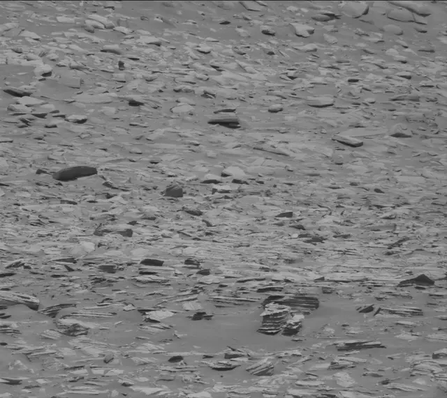 Sol 4094: Mast Camera (Mastcam)