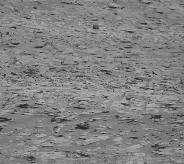 Sol 4094: Mast Camera (Mastcam)