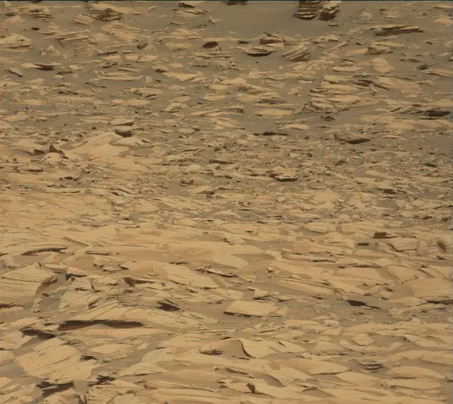 Sol 4094: Mast Camera (Mastcam)
