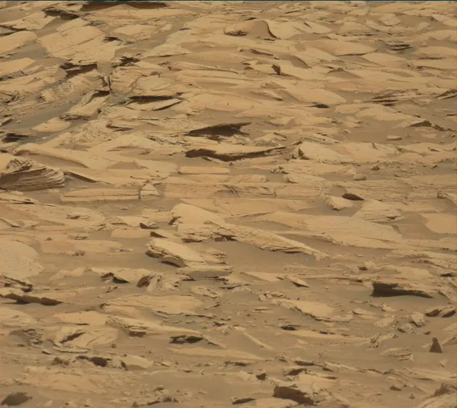 Sol 4094: Mast Camera (Mastcam)