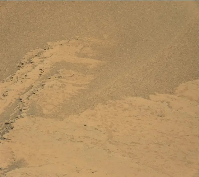 Sol 4094: Mast Camera (Mastcam)