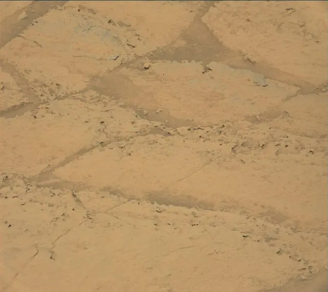 Sol 4094: Mast Camera (Mastcam)