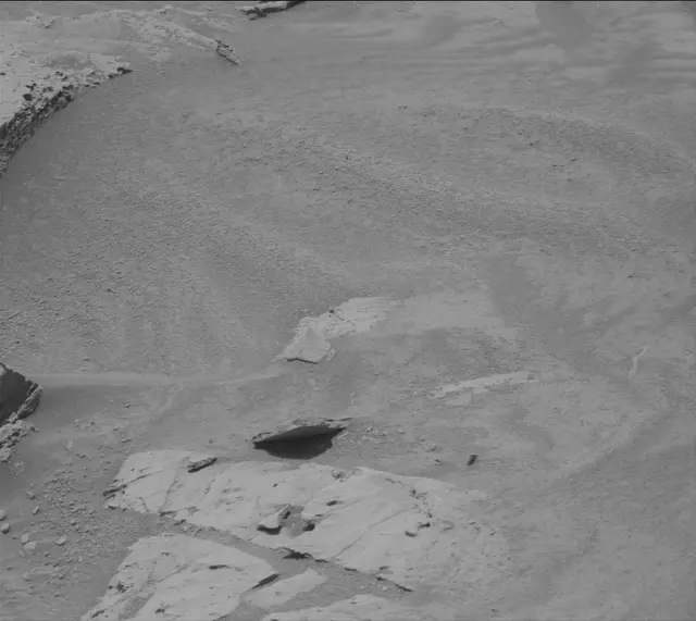 Sol 4096: Mast Camera (Mastcam)