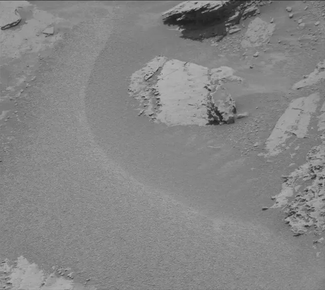 Sol 4096: Mast Camera (Mastcam)
