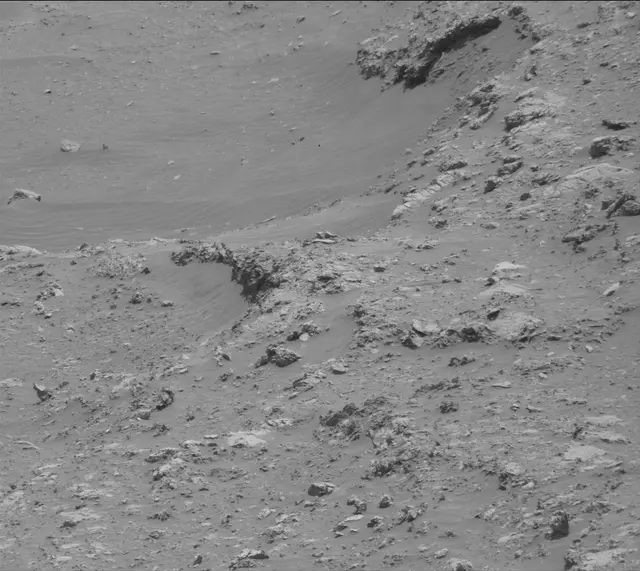 Sol 4096: Mast Camera (Mastcam)