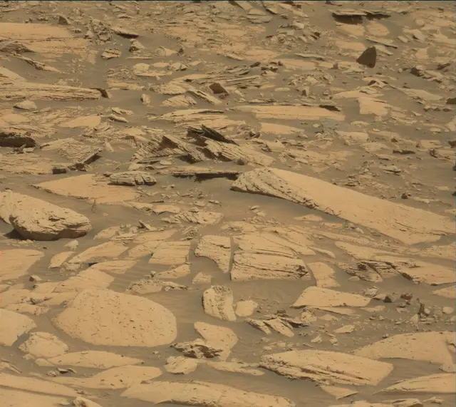Sol 4096: Mast Camera (Mastcam)