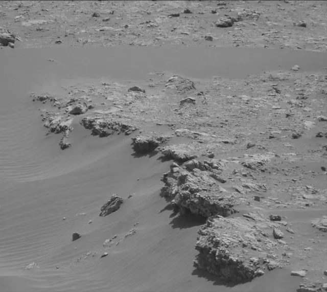 Sol 4098: Mast Camera (Mastcam)