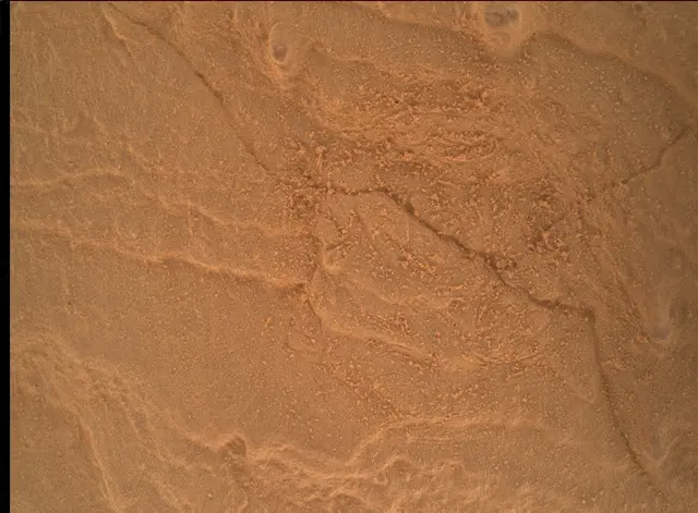 Sol 4098: Mars Hand Lens Imager (MAHLI)