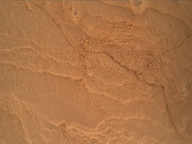 Sol 4098: Mars Hand Lens Imager (MAHLI)