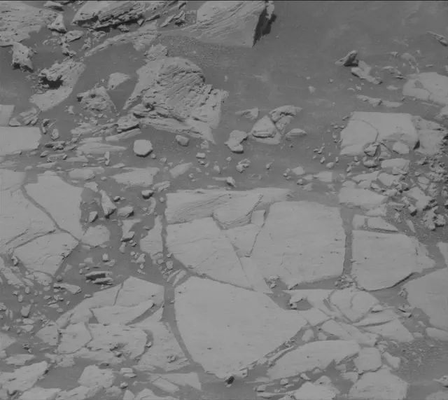 Sol 4101: Mast Camera (Mastcam)