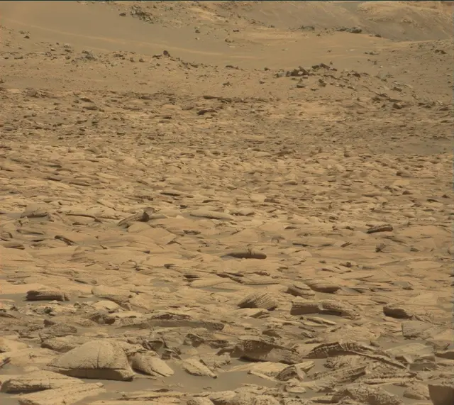 Sol 4102: Mast Camera (Mastcam)