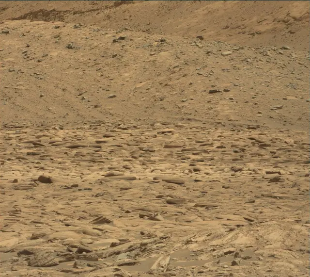 Sol 4102: Mast Camera (Mastcam)